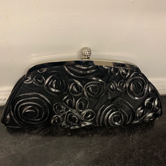 Clutch NEVER BEEN USED - Picture 2 of 2